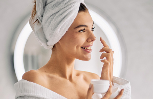 Clearskinstudy Email Info